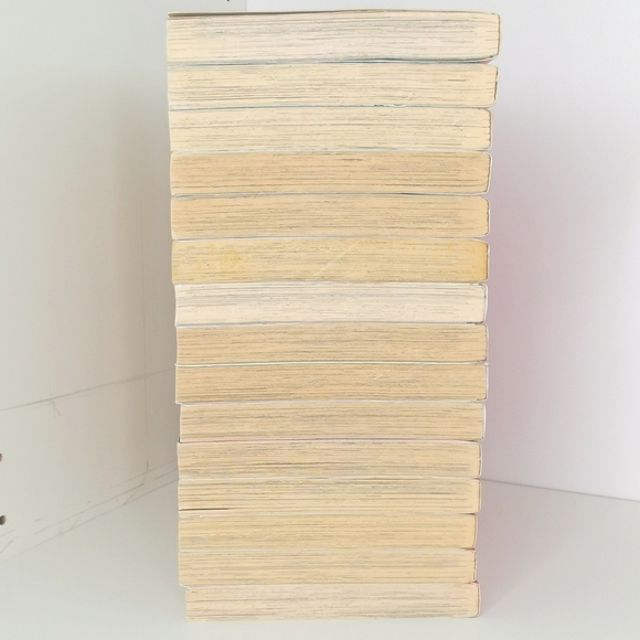 Red River Manga Set 1-15 OOP Rare - Picture 4 of 10